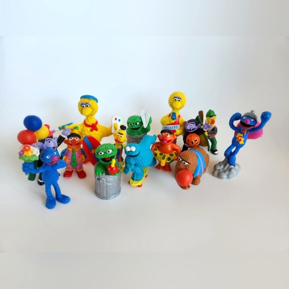 Sesame Street Other - 1980's Vintage SESAME STREET PVC Figures by Applause, Complete Set - Lot of 14